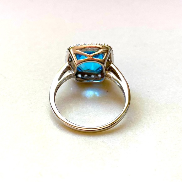 BRAND NEW Swiss Blue Topaz Diamond Halo Ring, 10k White Gold, Sz 6 - Picture 9 of 10